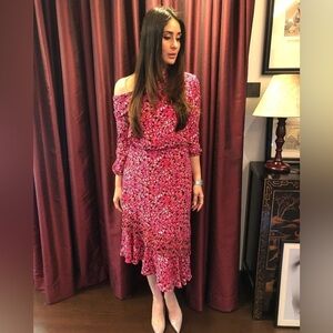 SALONI Lexie Kareena Kapoor Silk Pink One Off-Shoulder Asymmetric Dress EUC Sz 4